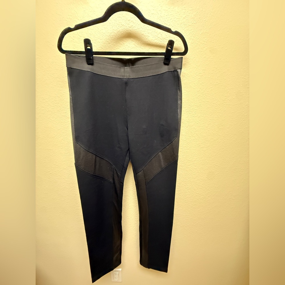 BCBGMaxAzria Black Leggings with